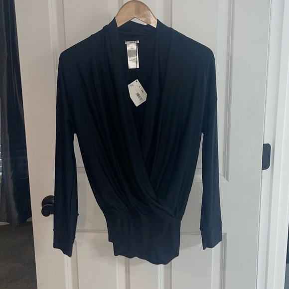 NEW WOLFORD Bodysuit Shannon Faux Wrap in Black Shiny Draped Front Full Back XS - Picture 3 of 9